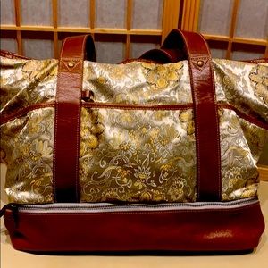 Silk and leather carry-all